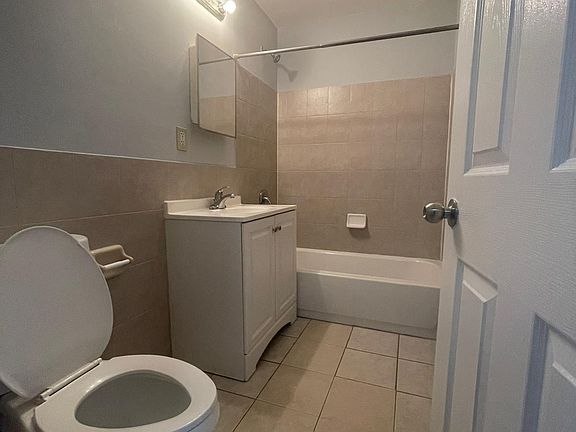5th image of 205 Union St #9A