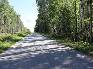 34606 S South Maxton Cross Rd, Drummond, MI 49726
