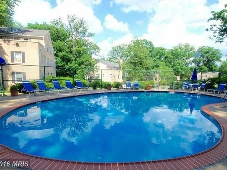 708 S Arlington Mill Dr #203 — Photo 9