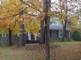 10440 Seacliff Ln, Richmond, VA 23236