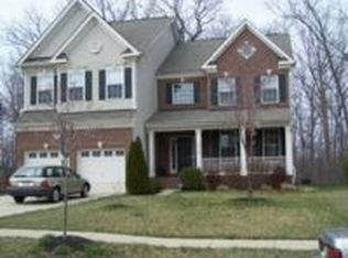 9604 Huxley Dr, Lanham, MD