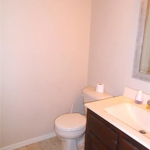 1109 Peachtree Ct — Photo 20