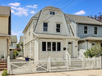 9108 211th St, Queens Village, NY, 11428