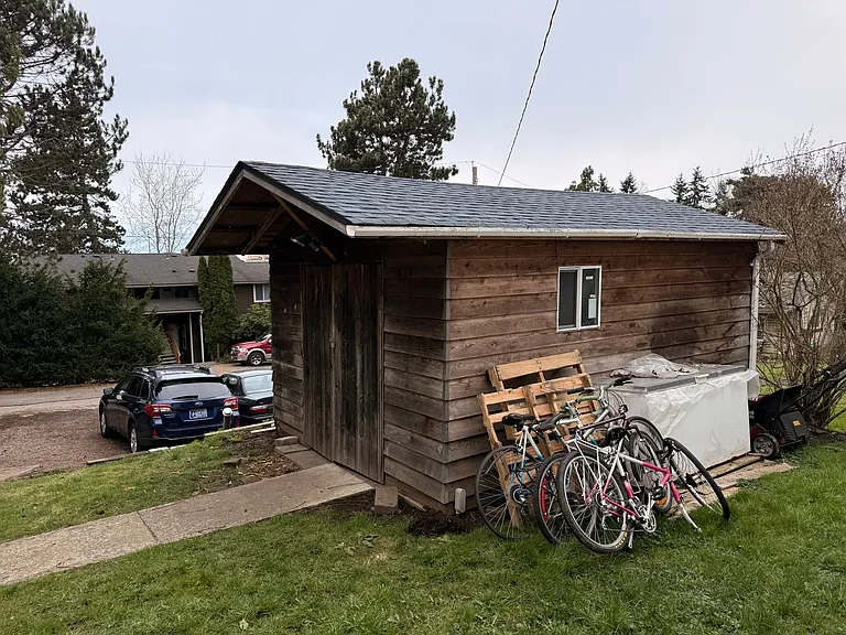 1523 Grant St — Photo 18