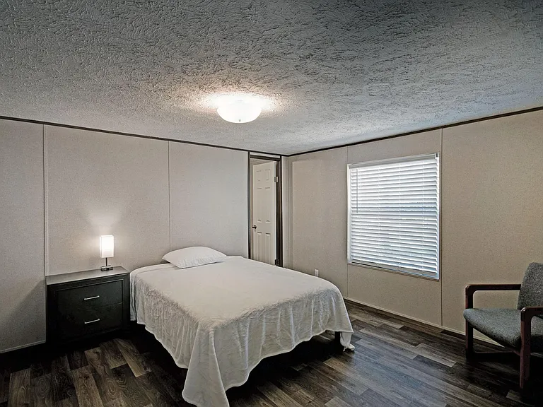 153 Valley Cv — Photo 10