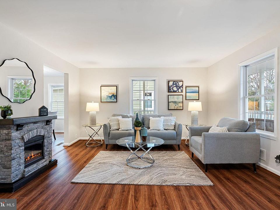 1st image of 4009 Roberts Rd