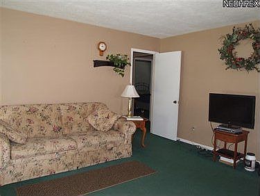 5th image of 1146 Washington Blvd