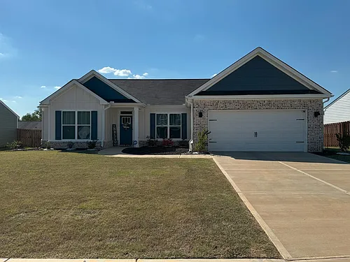 907 Sweetgrass Cir Photo 1