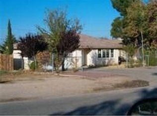 16428 Live Oak St, Hesperia, CA 92345