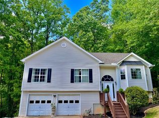 4700 Eucalyptus Way, Flowery Branch, GA 30542