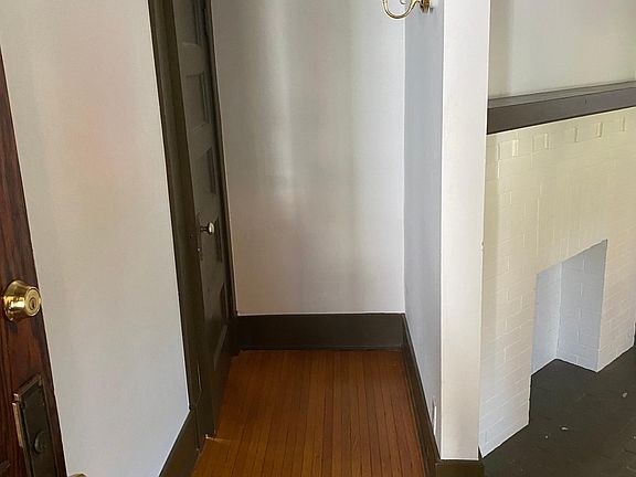 front walk way with closet to right