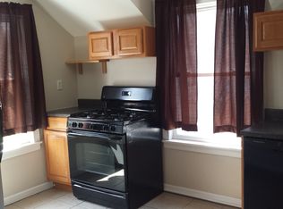 219 N 4th St, Saint Charles, IL 60174