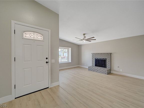5th image of 6784 Mataro Dr