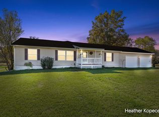 5495 W McBrides Rd, Lakeview, MI 48850