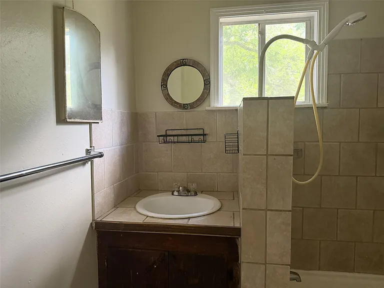 5958 Skylane Dr — Photo 9
