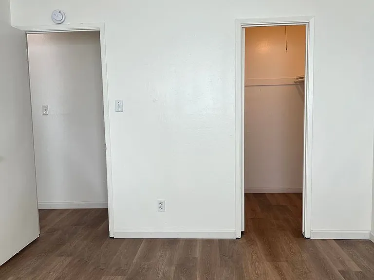 1911 Wildwood Way #1 — Photo 11