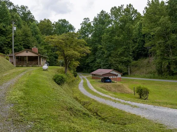 640 Meadow Branch Road, Robbinsville, NC 28771