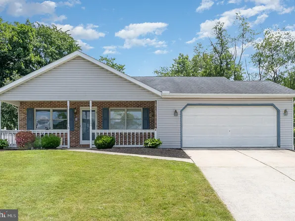 9 White Oak Blvd, Mechanicsburg, PA 17050