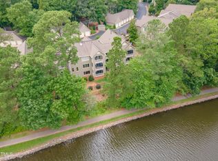 317 Glen Echo Ln APT C, Cary, NC 27518