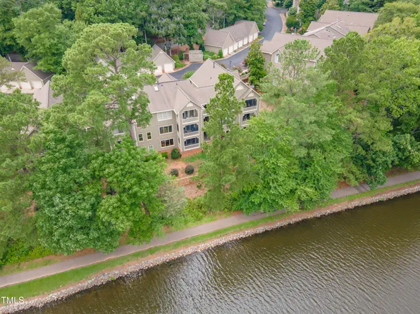 317 Glen Echo Ln APT C, Cary, NC 27518