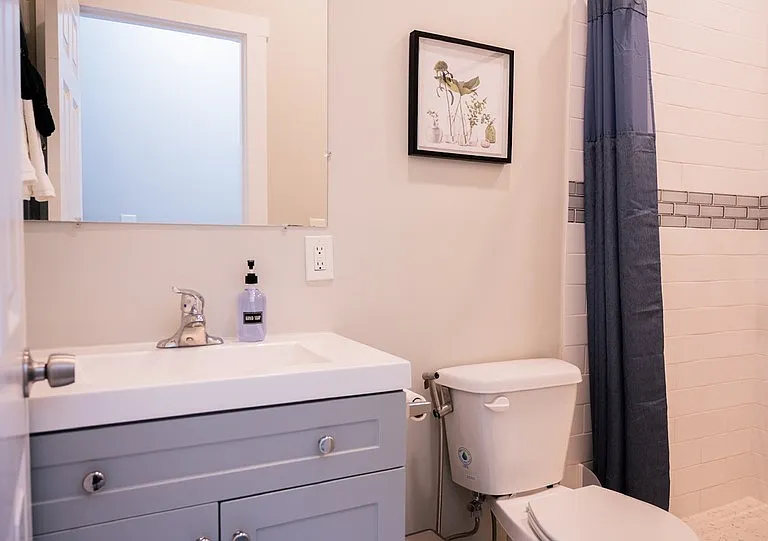 331 E Hampton Ave — Photo 12