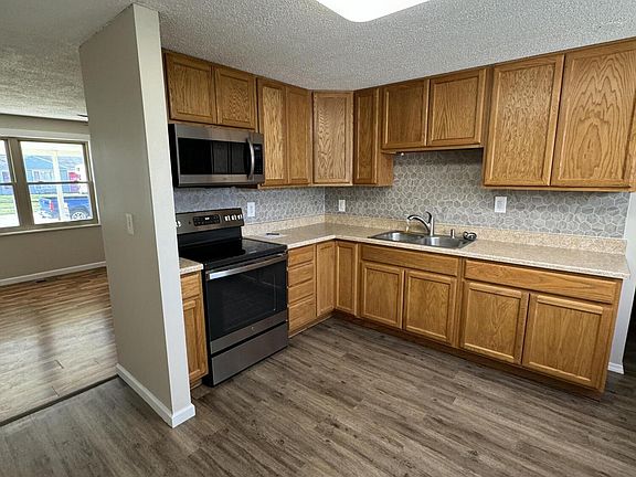 5th image of 440 Caldwell Cir
