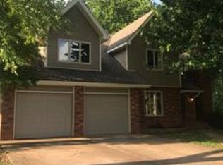 1803 E Camino Alto St, Springfield, MO 65804