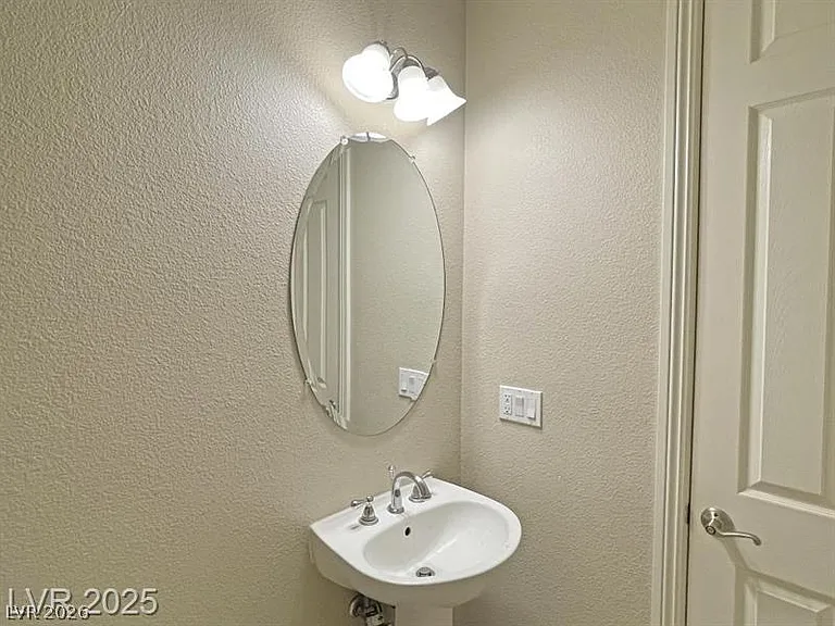 12048 La Palmera Ave — Photo 22