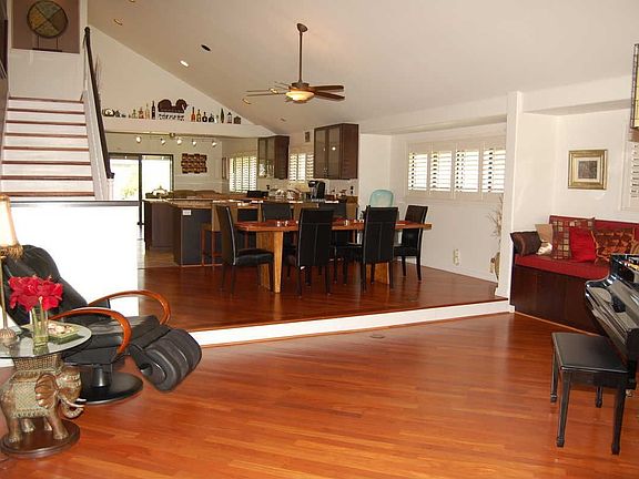 Living Room / Dining Room