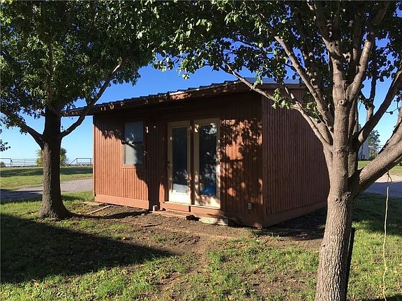 2nd image of 1185 N Legacy Dr