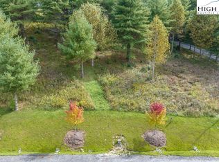 1 Summit View Pkwy, Spruce Pine, NC 28777