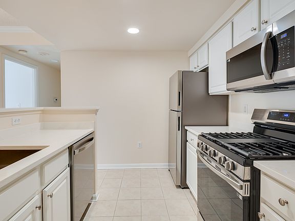 3rd image of 3835 9th St APT 502E