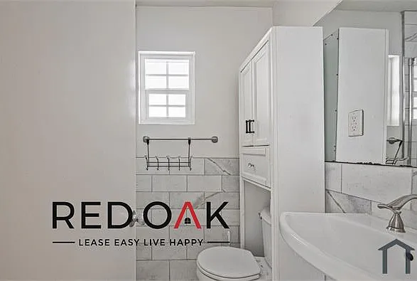 1023 N Hayworth Ave #4 — Photo 6