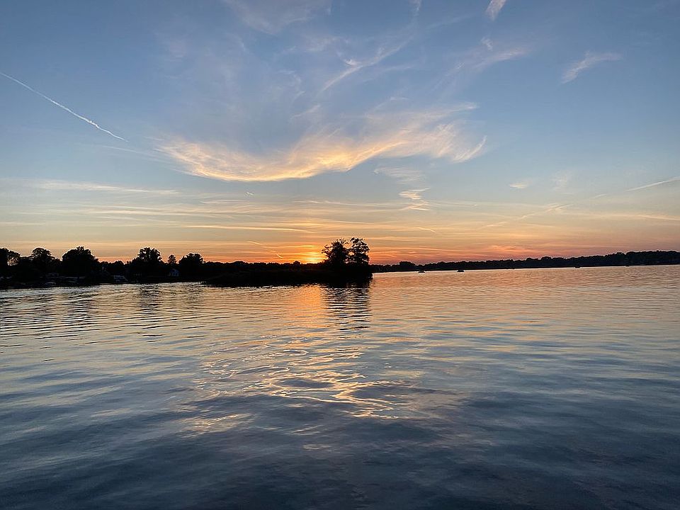 Beautiful Loon Lake