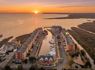 904 S Bay Club Dr Unit 2, Manteo, NC 27954