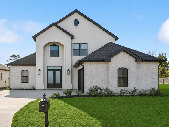 504 Belle Ormond Cir, Destrehan, LA 70047