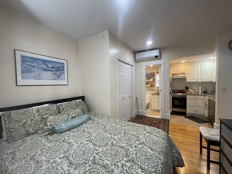 105 Pinckney Street — Photo 6