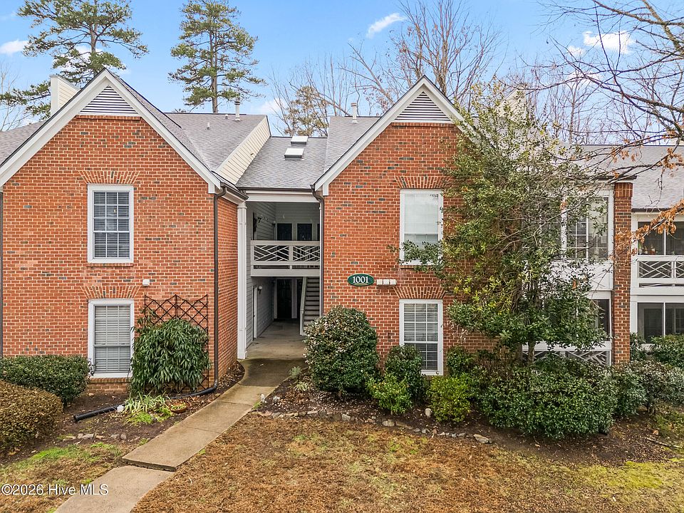 1st image of 1001 Kingswood Drive #J