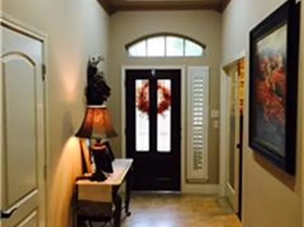 175 Forest Heights Ln, Montgomery, TX 77316