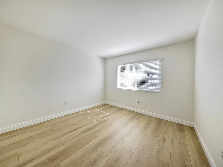 4711 Sunny Hills Rd — Photo 10