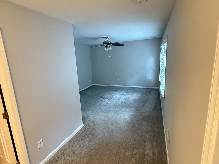 2833 Sterling Park Dr — Photo 17