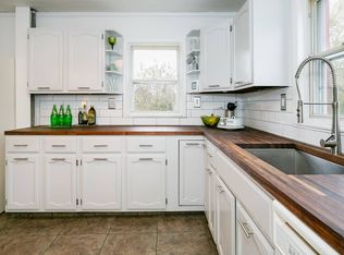 1564 Riverside Dr, South Williamsport, PA 17702