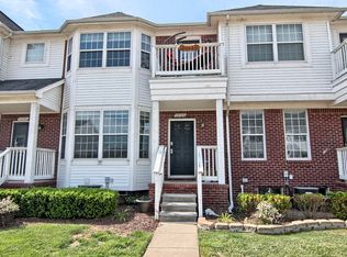 29288 Classic Dr, Chesterfield, MI