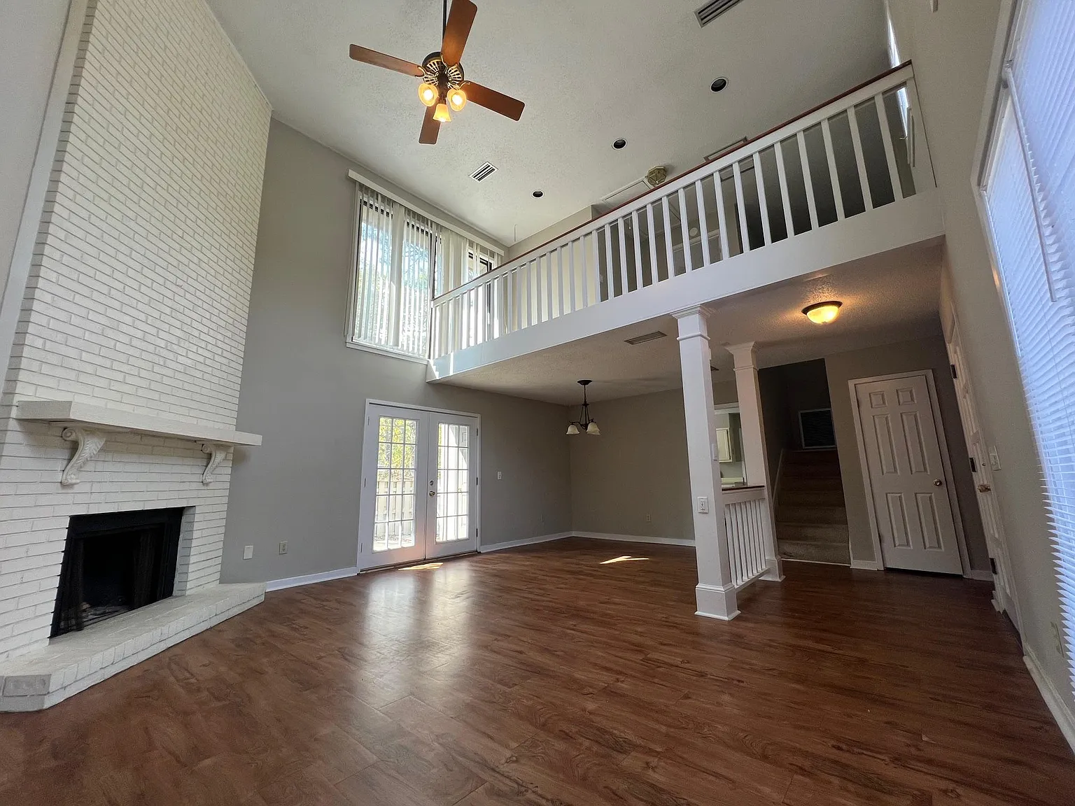 3 bed, 1900 sqft, $1,600 — Photo 3