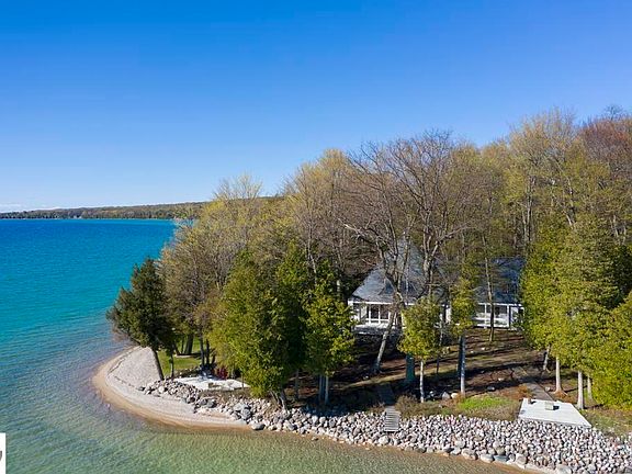5th image of 3778 SE Torch Lake Dr