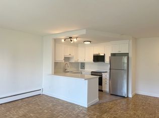65 Charlton Ave W #606, Hamilton, ON L8P2C2