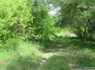 544 County Road 5715, Natalia, TX 78059