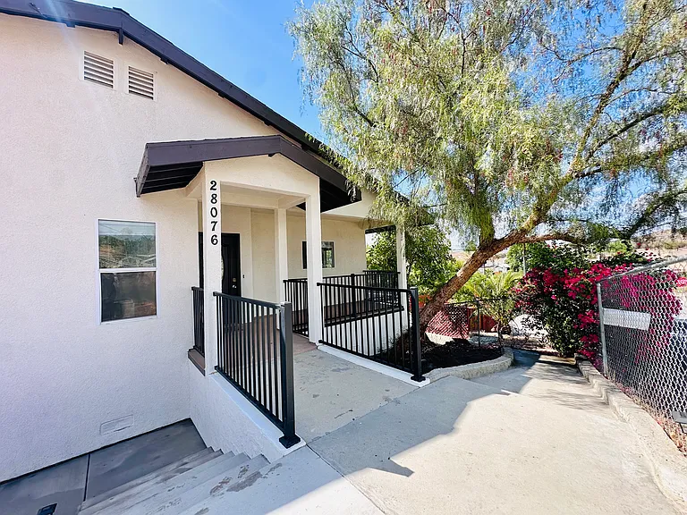 28076 East Dr — Photo 11