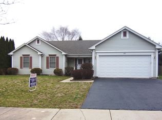 418 Preswick Ct, Oswego, IL 60543