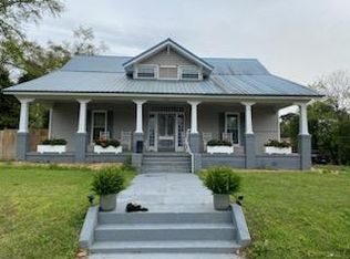 731 Johnson St SE, Dawson, GA 39842